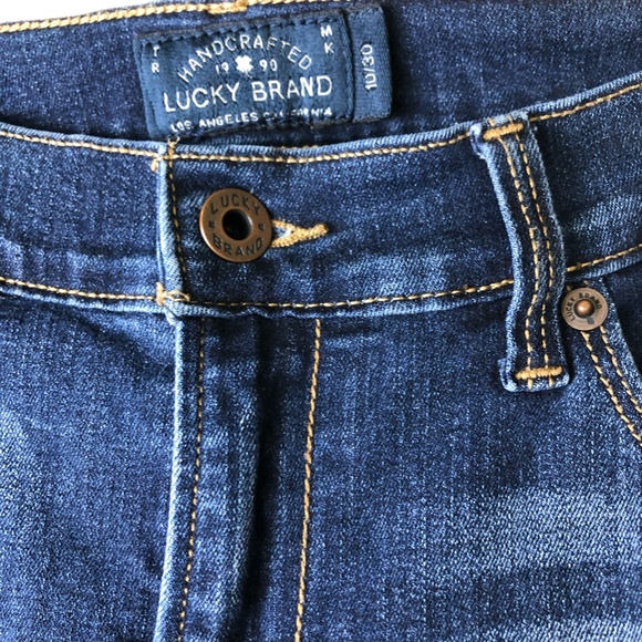 Lucky Brand Brooke Flare jean - Picture 3 of 6